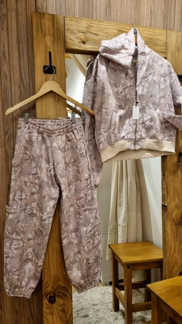 Buzo Campera Friza Flor - Imagen 2