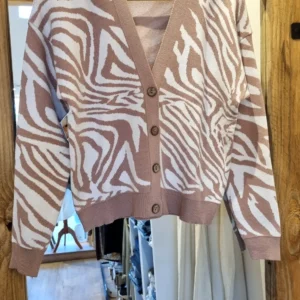 SW Cardigan Estampado