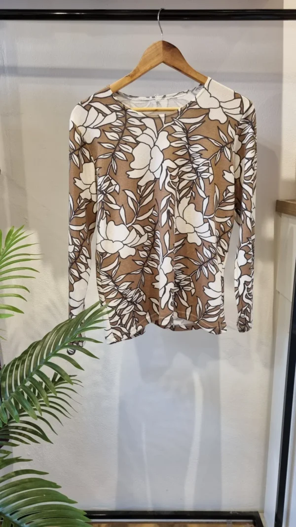 Remera Hojas Lanilla Estampada - Imagen 1