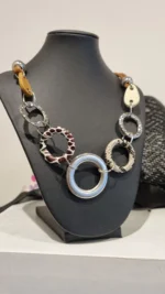 Collar Círculos Corto