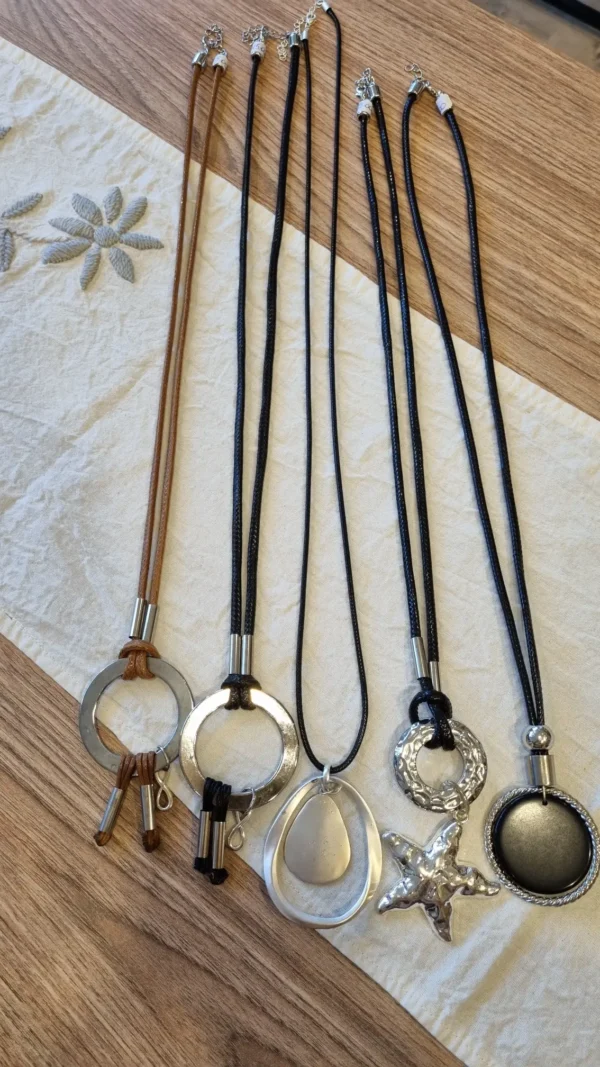 Collares Largos - Imagen 1